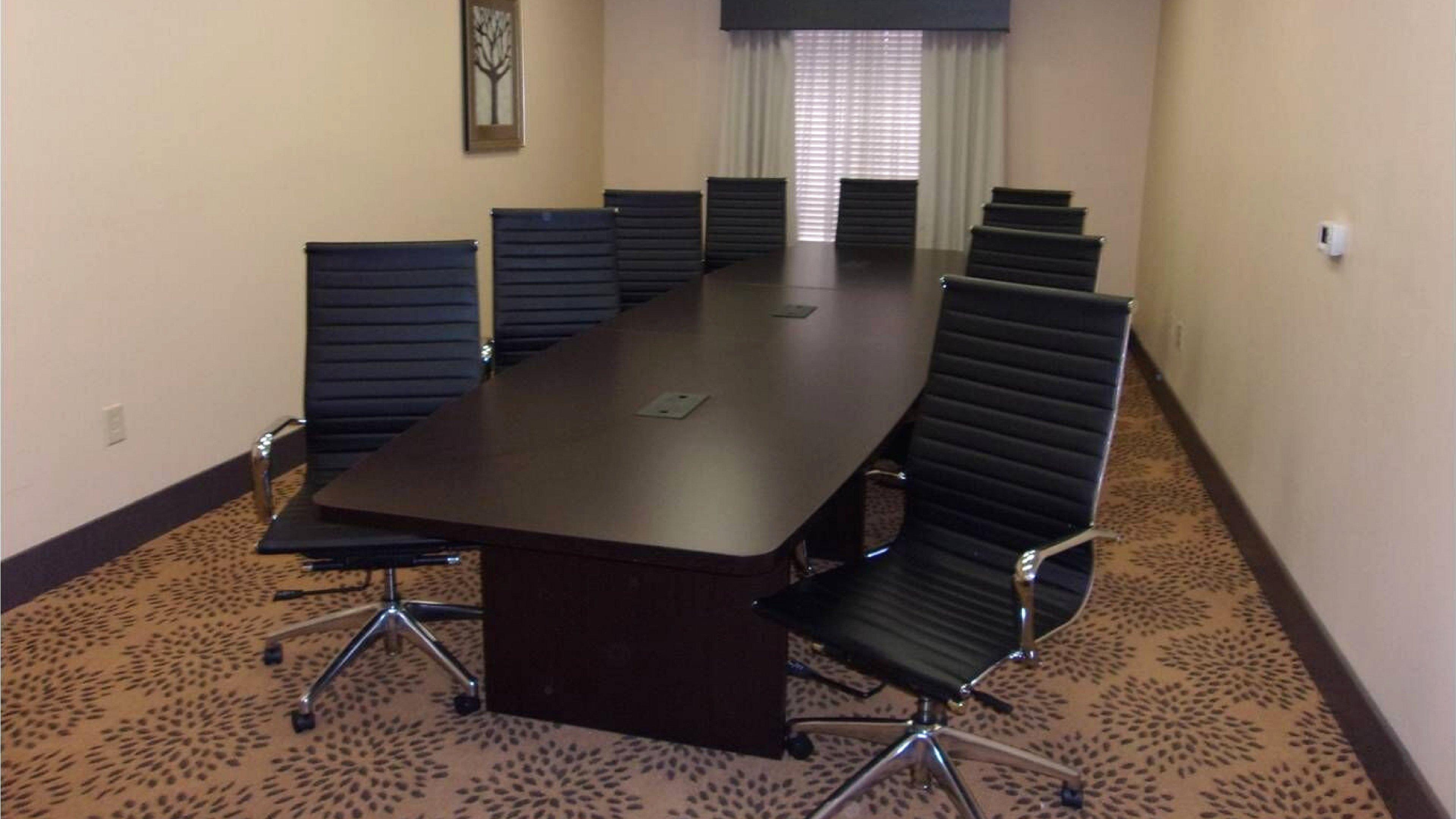 Holiday Inn Express Hotel & Suites Goldsboro - Base Area By Ihg Bagian luar foto